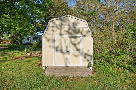 106 Riley Street Haileyville OK 74546