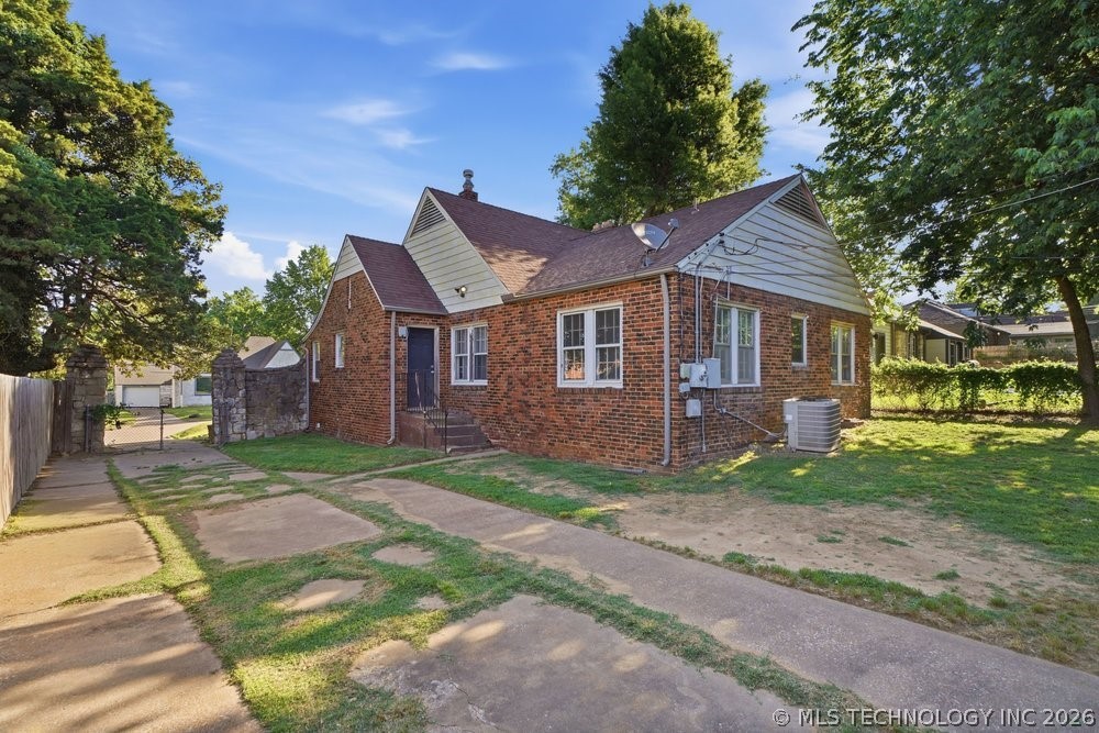 3308 E Haskell Place Tulsa OK 74115
