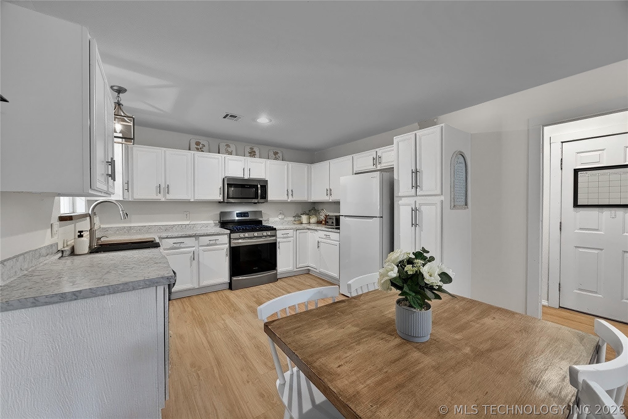 9812 N 105th Eastavenue Owasso OK 74055
