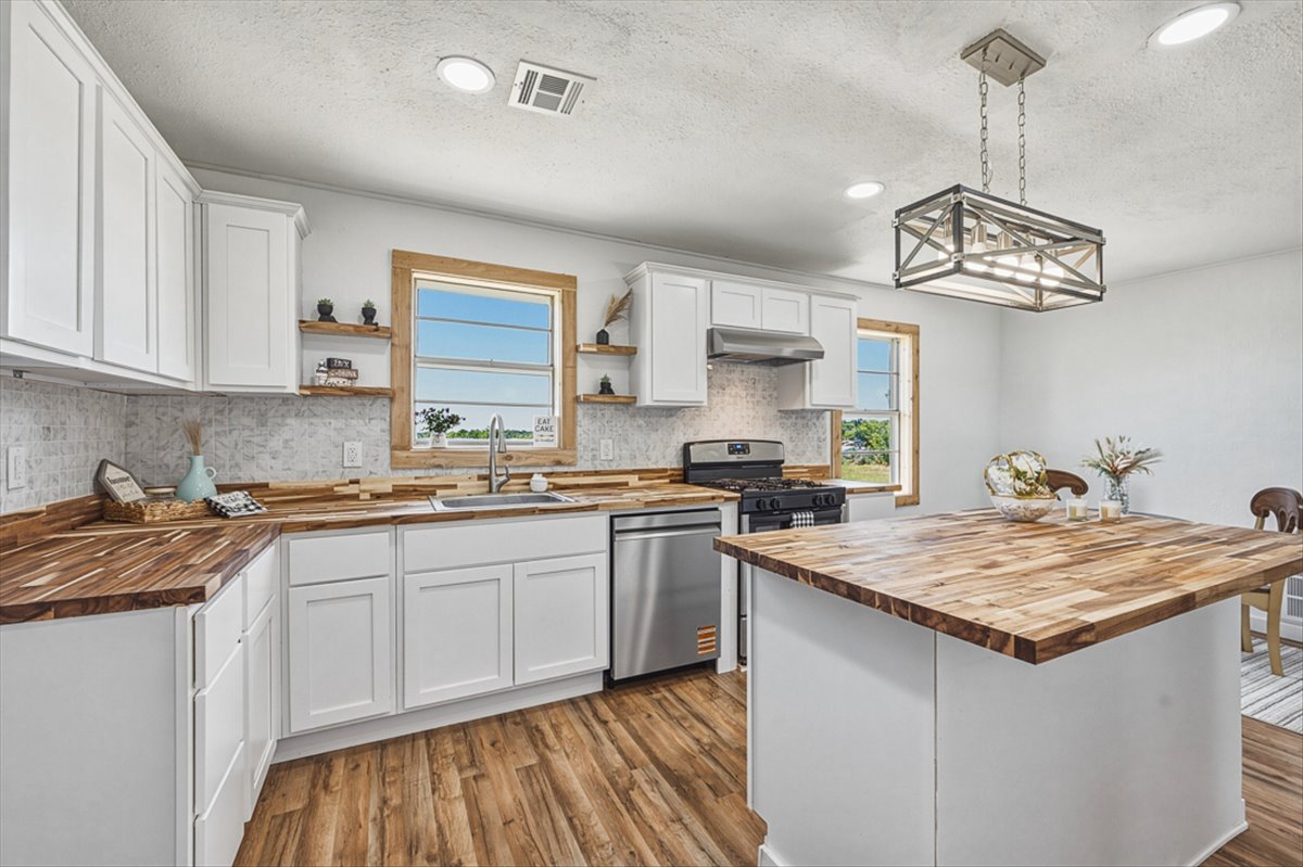 37710 E County Road 1520 Pauls Valley OK 73075