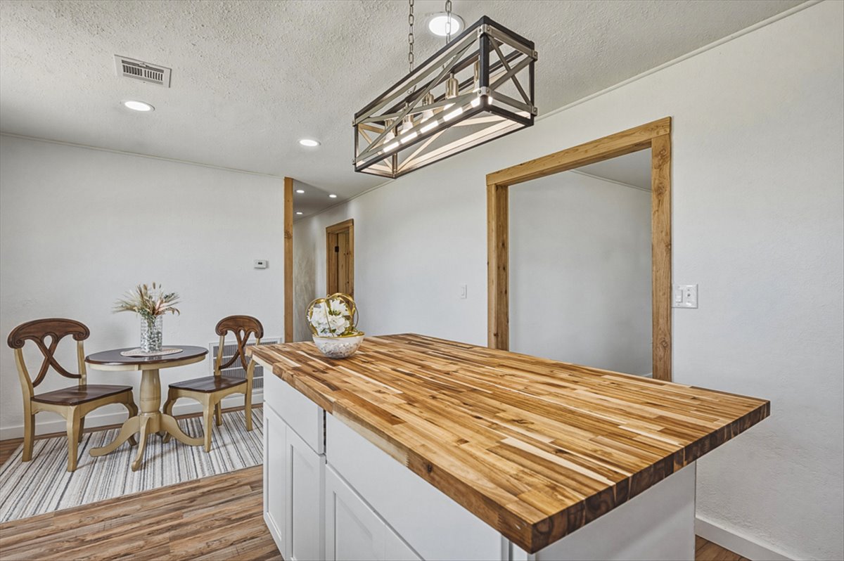 37710 E County Road 1520 Pauls Valley OK 73075