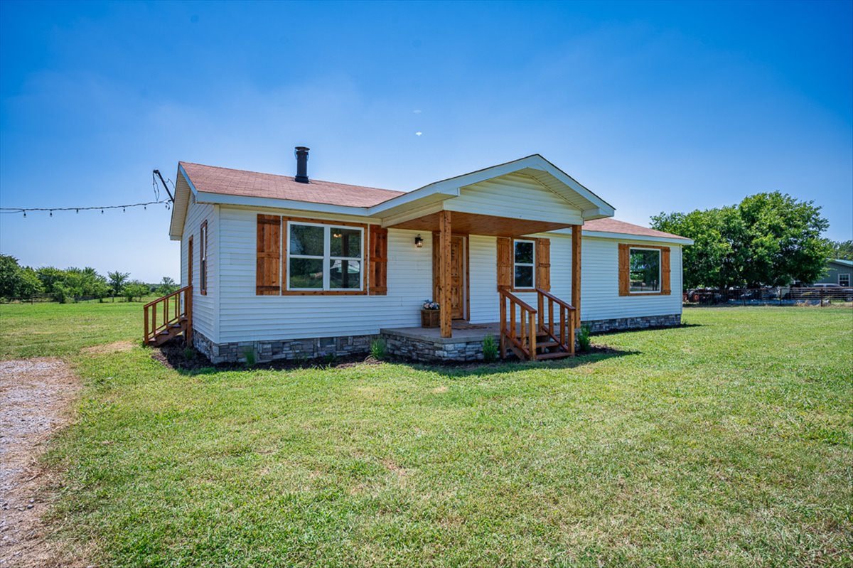 37710 E County Road 1520 Pauls Valley OK 73075