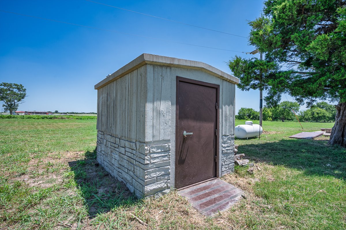 37710 E County Road 1520 Pauls Valley OK 73075
