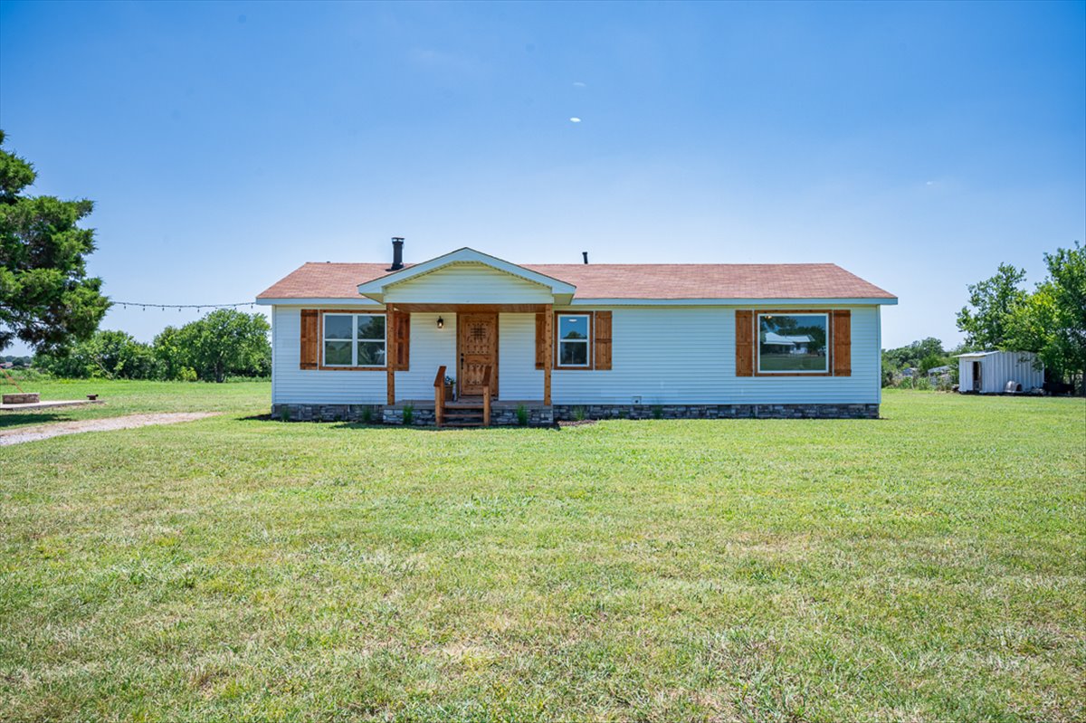 37710 E County Road 1520 Pauls Valley OK 73075