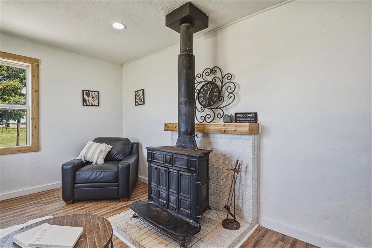 37710 E County Road 1520 Pauls Valley OK 73075