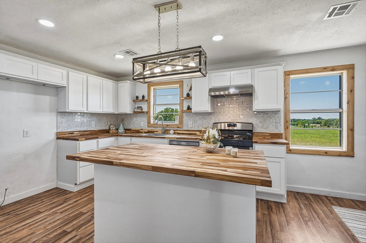 37710 E County Road 1520 Pauls Valley OK 73075
