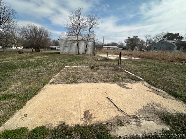 242 E Williams Street Byars OK 74831