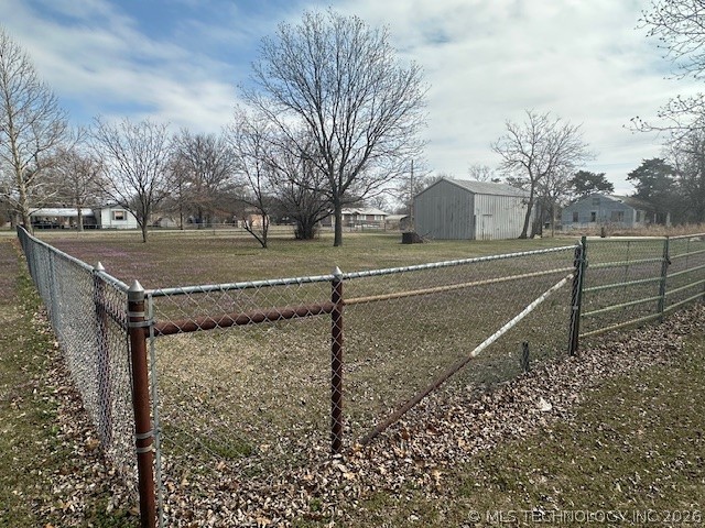 242 E Williams Street Byars OK 74831