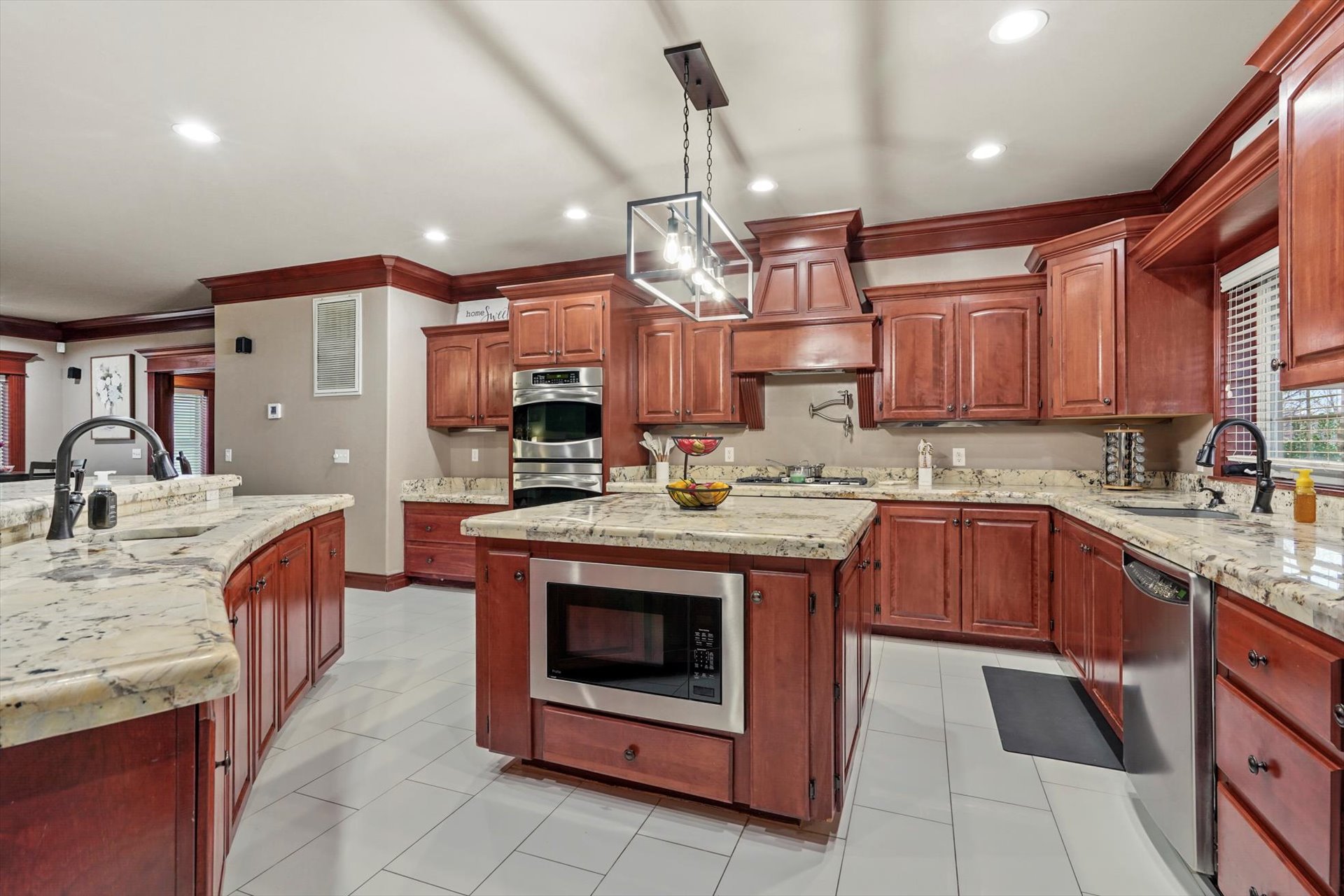1241 Circle Drive Sapulpa OK 74066