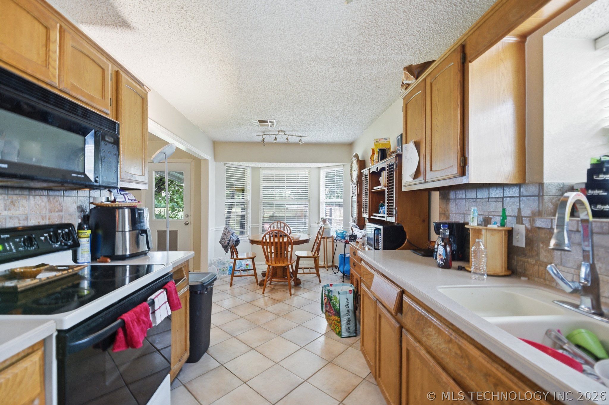 1712 S 137th East Avenue Tulsa OK 74108