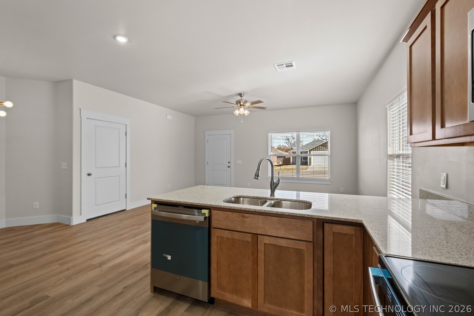 880 Snyder Springs Loop Watts OK 74964