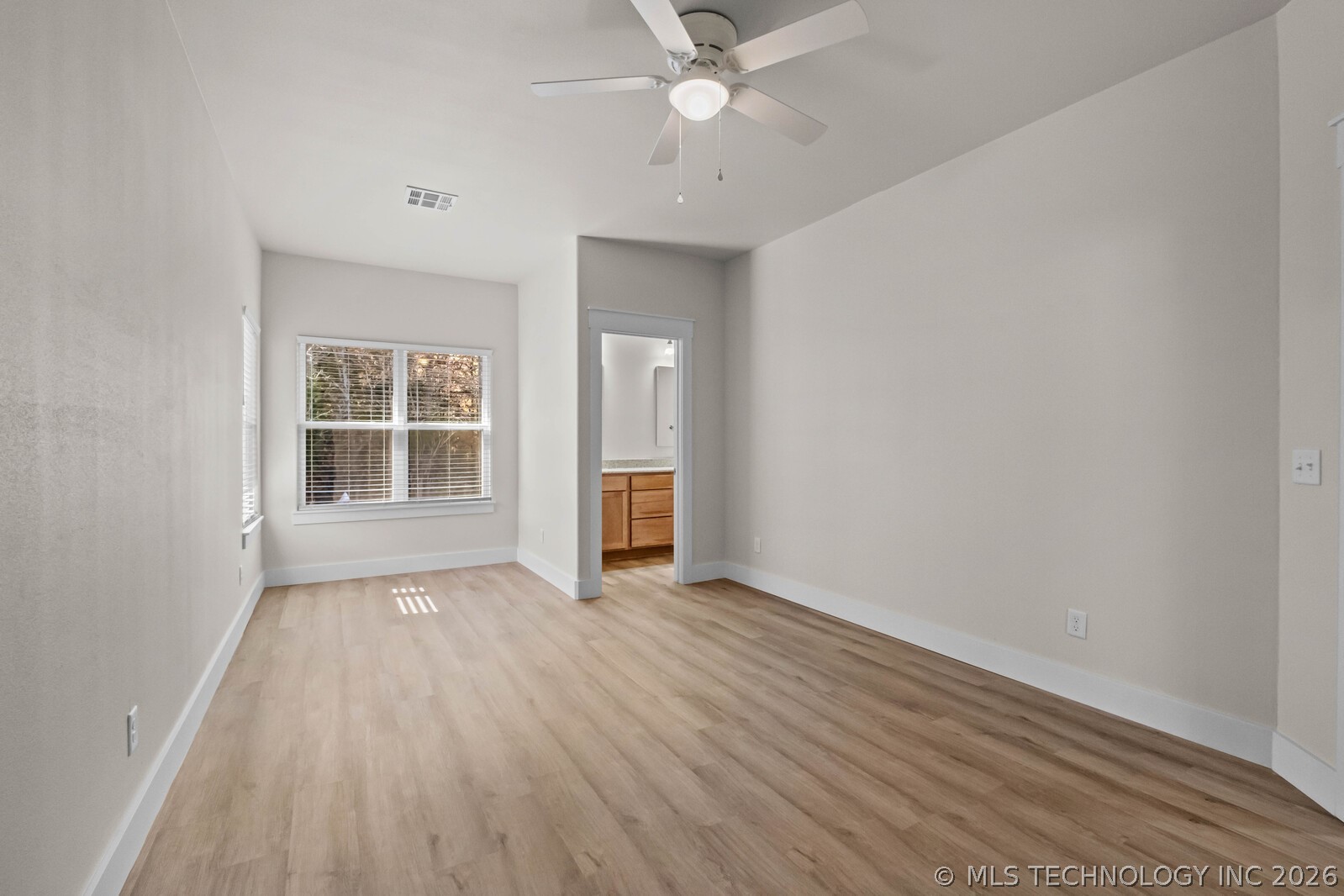 880 Snyder Springs Loop Watts OK 74964