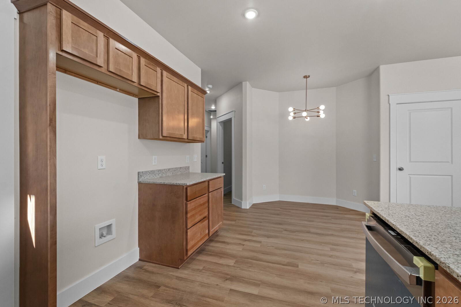 880 Snyder Springs Loop Watts OK 74964