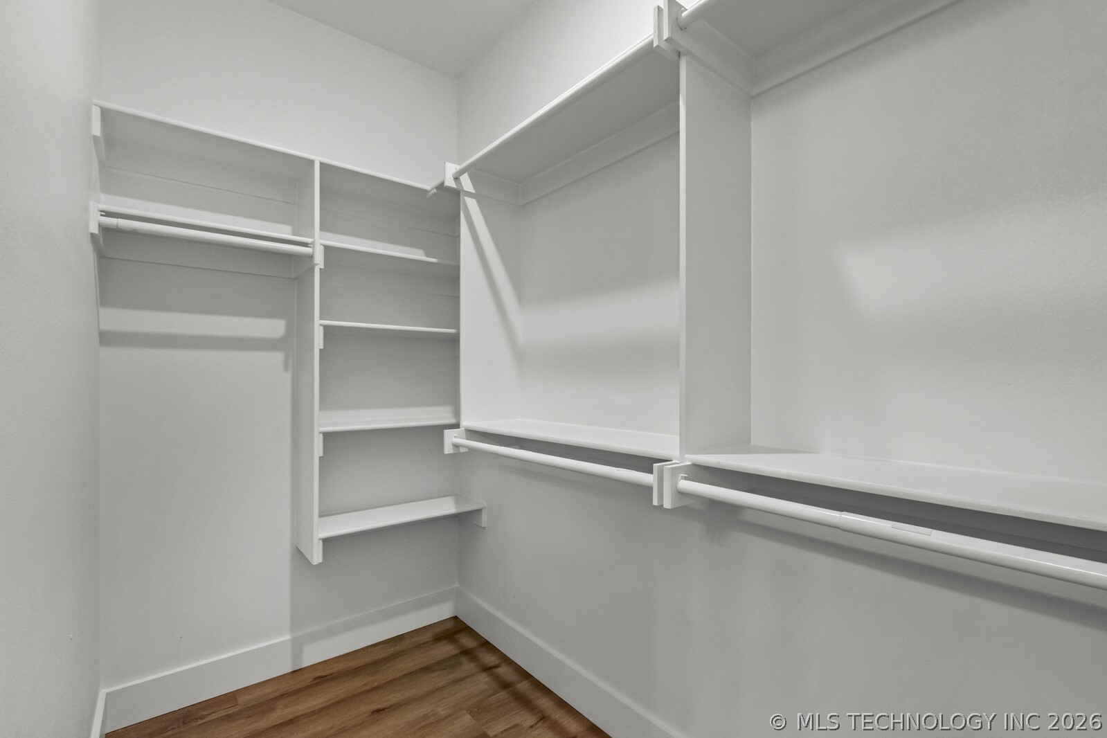 880 Snyder Springs Loop Watts OK 74964