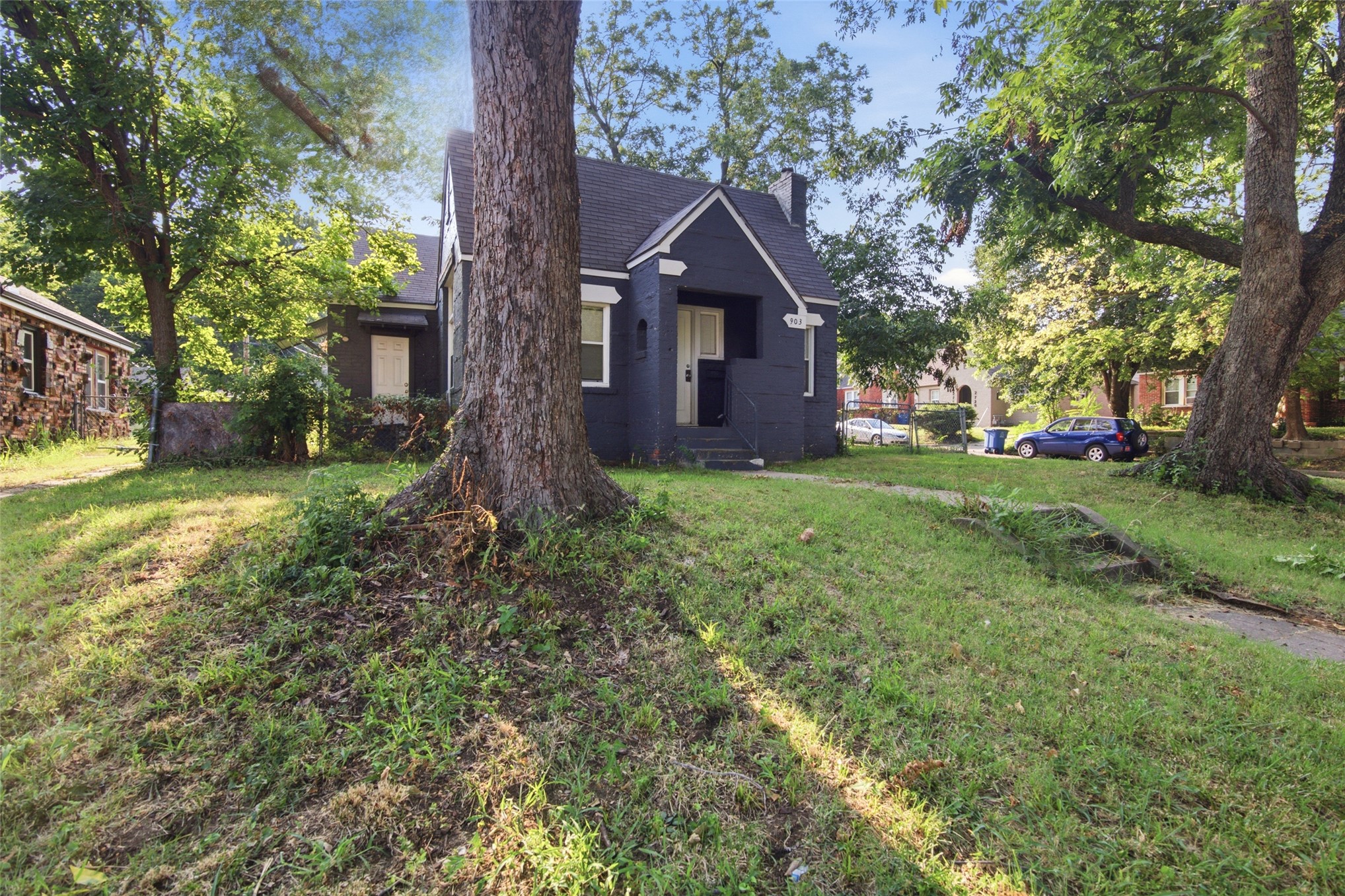 903 N Columbia Place Tulsa OK 74110
