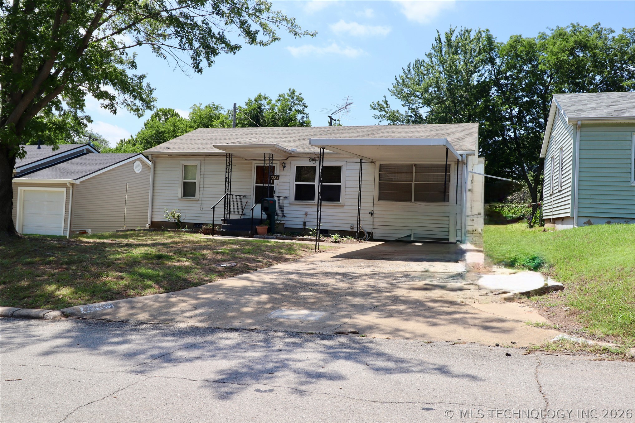 1223 Carol Drive Shawnee OK 74804