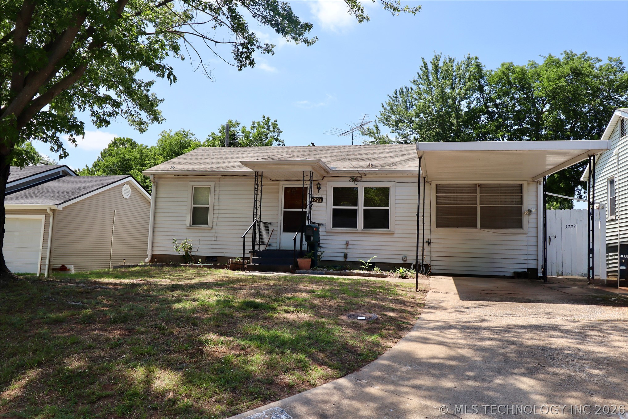 1223 Carol Drive Shawnee OK 74804