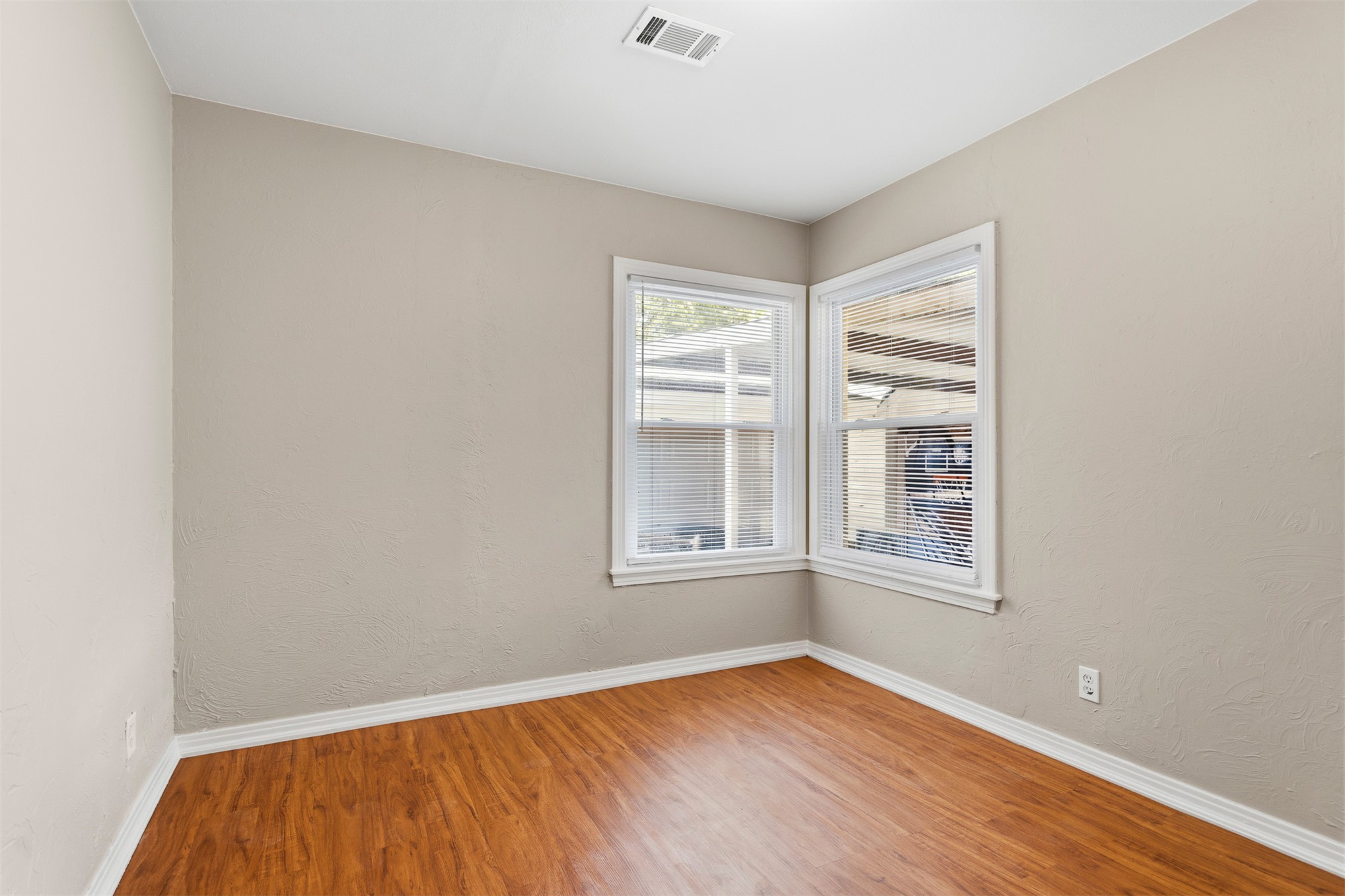 416 H SW Ardmore OK 73401