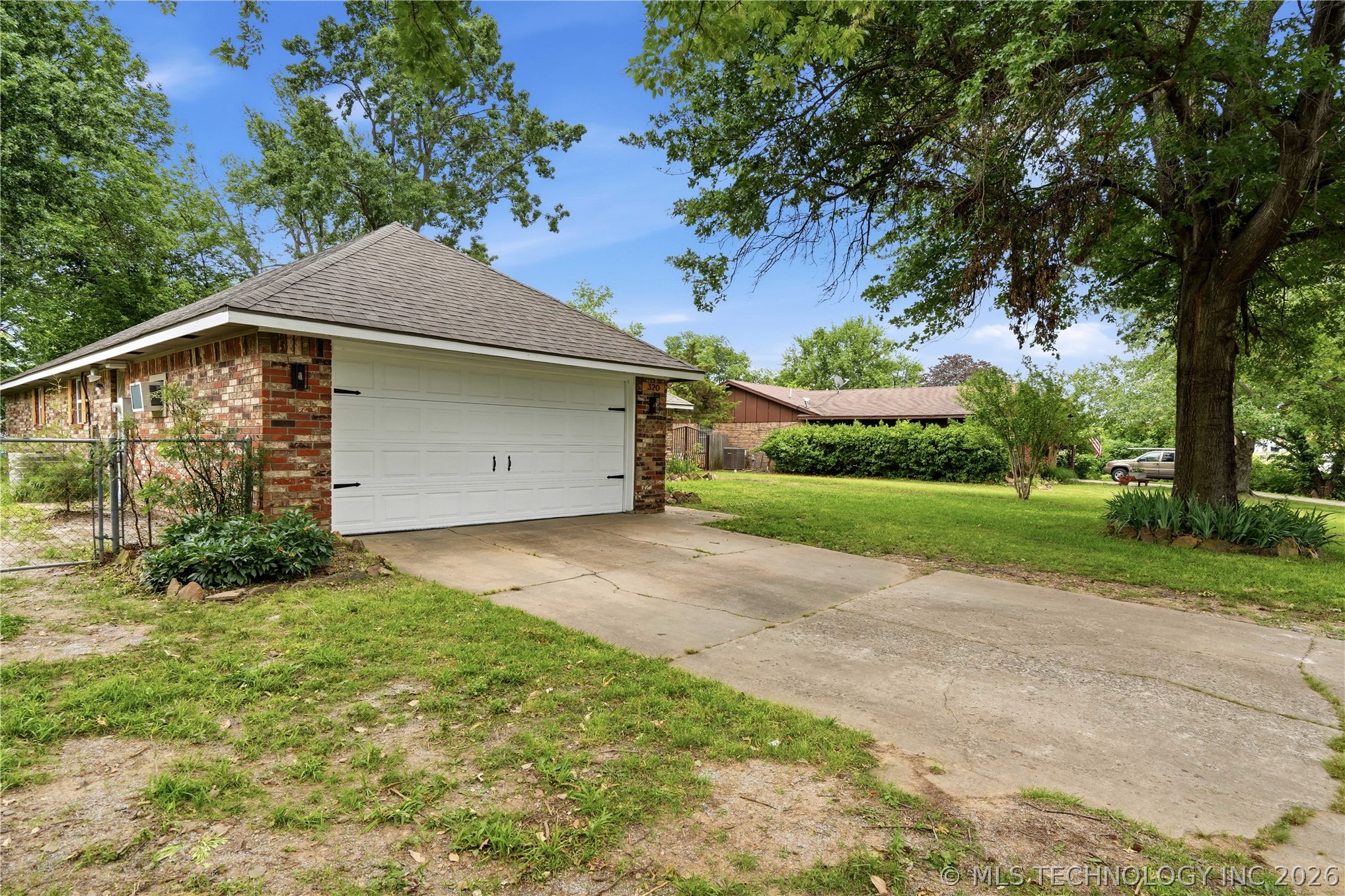320 S Meigs Street Fort Gibson OK 74434
