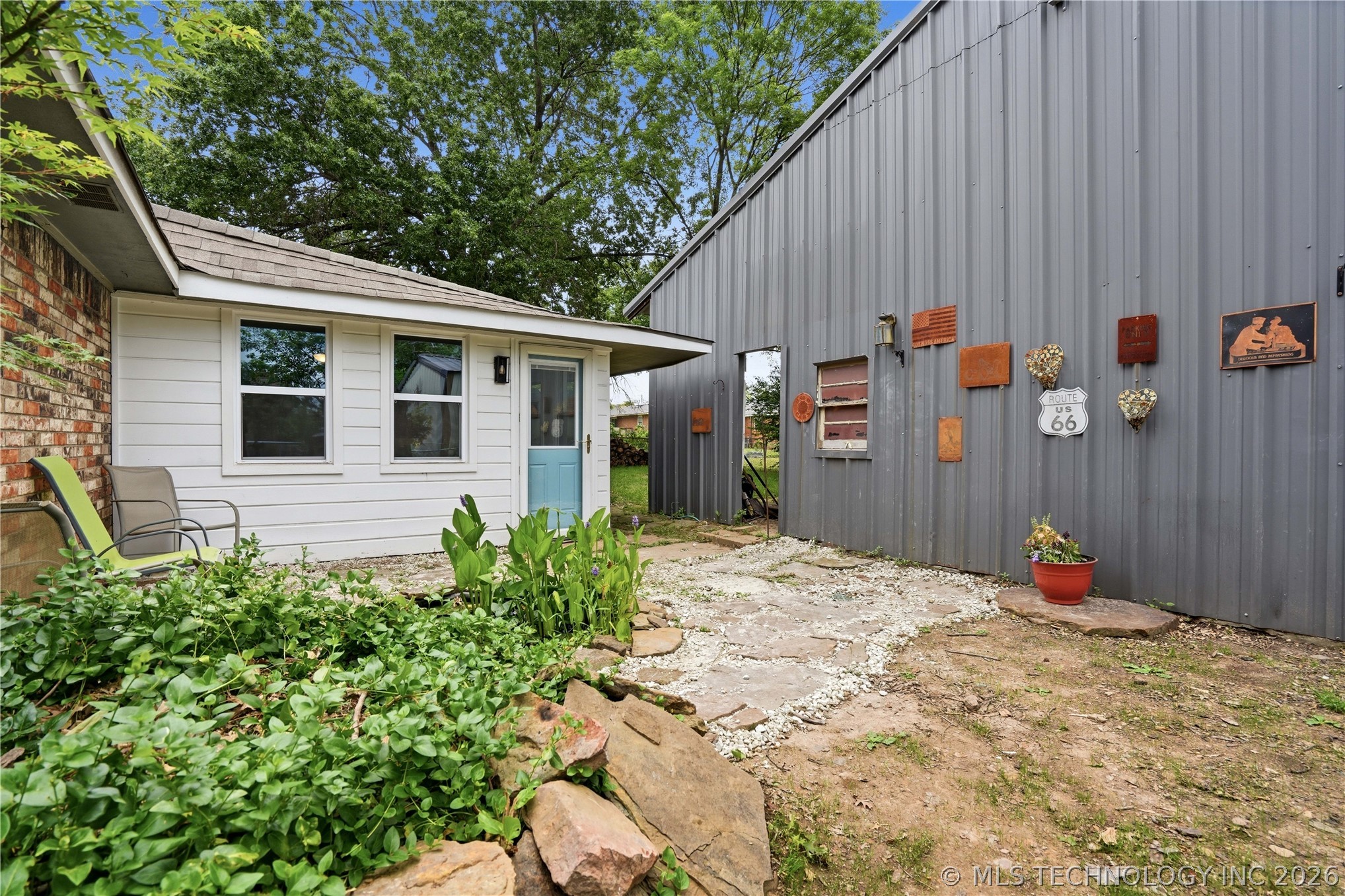 320 S Meigs Street Fort Gibson OK 74434