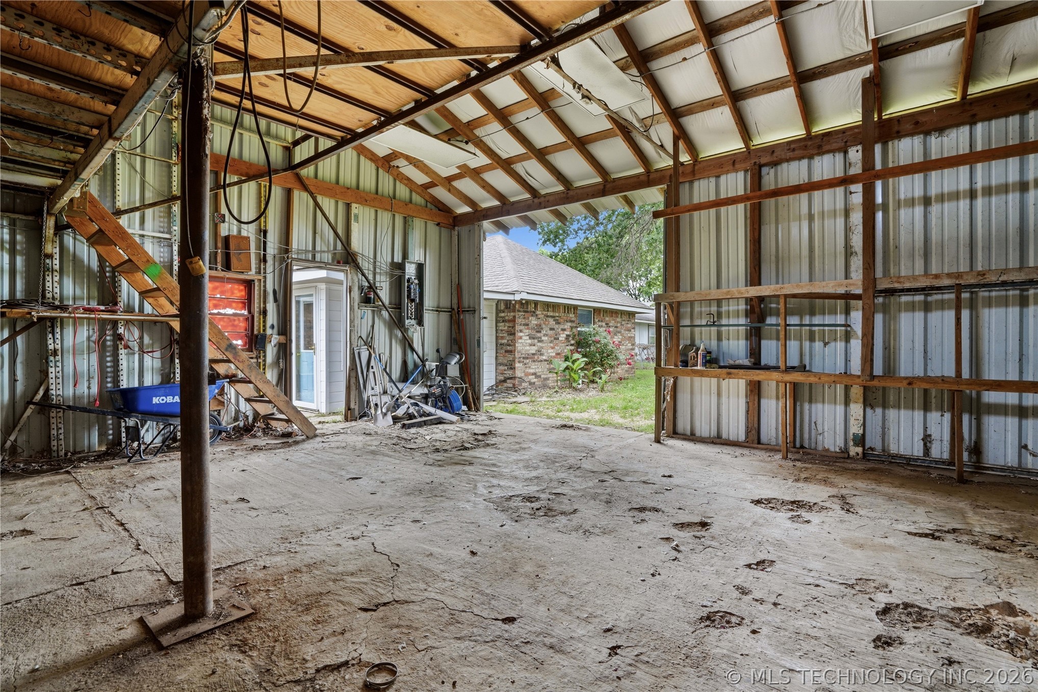 320 S Meigs Street Fort Gibson OK 74434