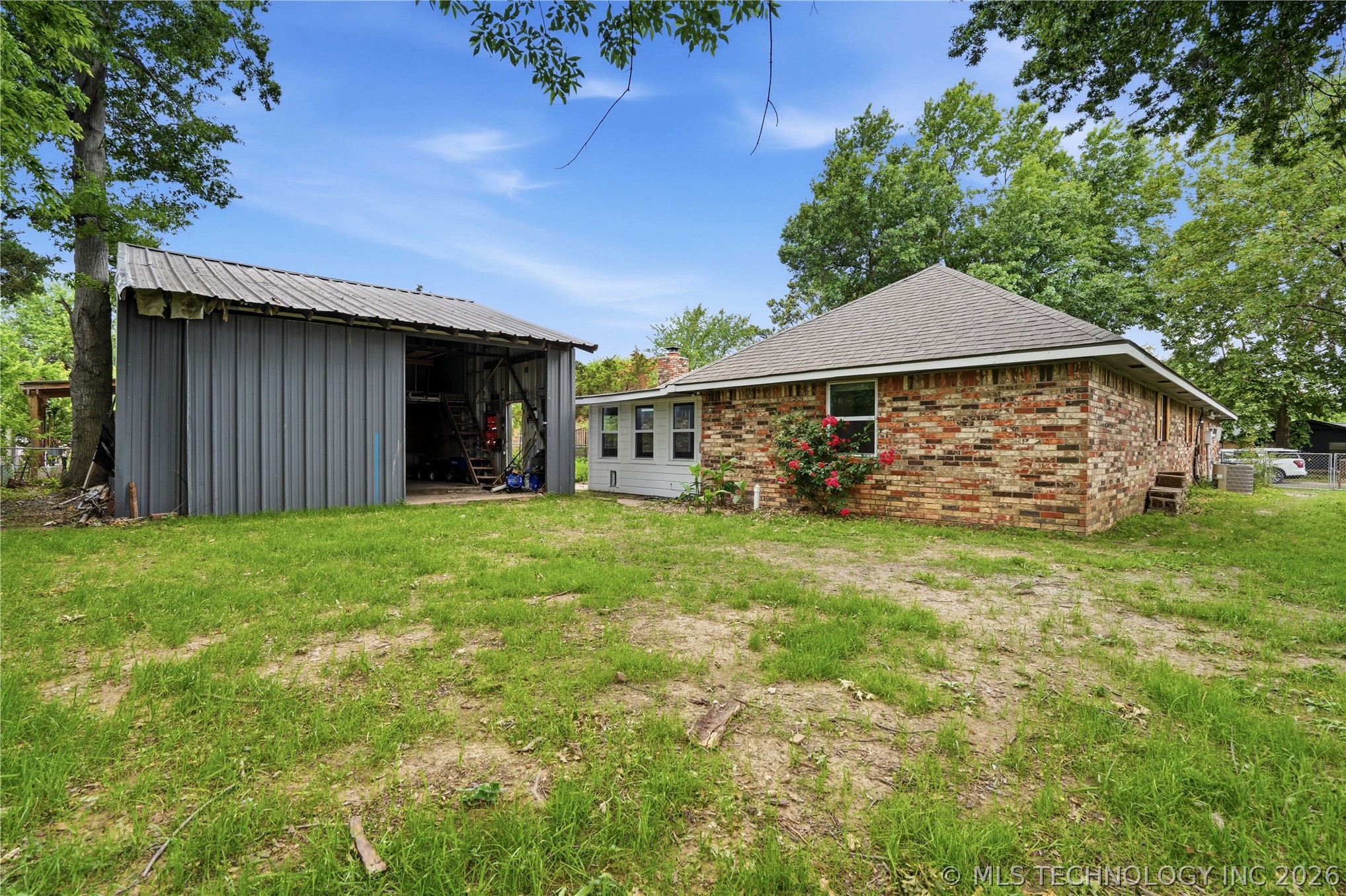 320 S Meigs Street Fort Gibson OK 74434