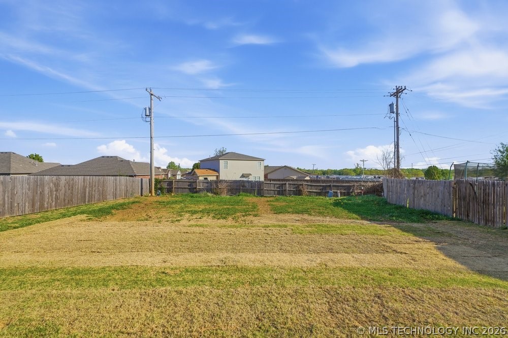 11211 E 122nd Court N Collinsville OK 74021