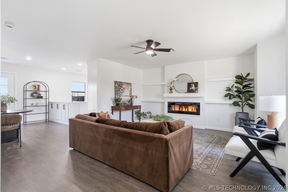 11211 E 122nd Court N Collinsville OK 74021