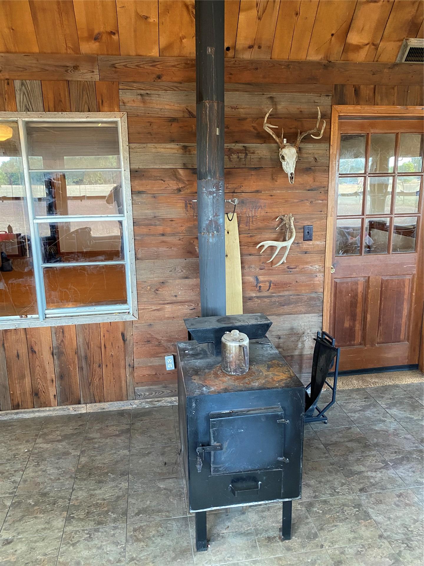 67451 E County Road 175 Road Wyandotte OK 74370