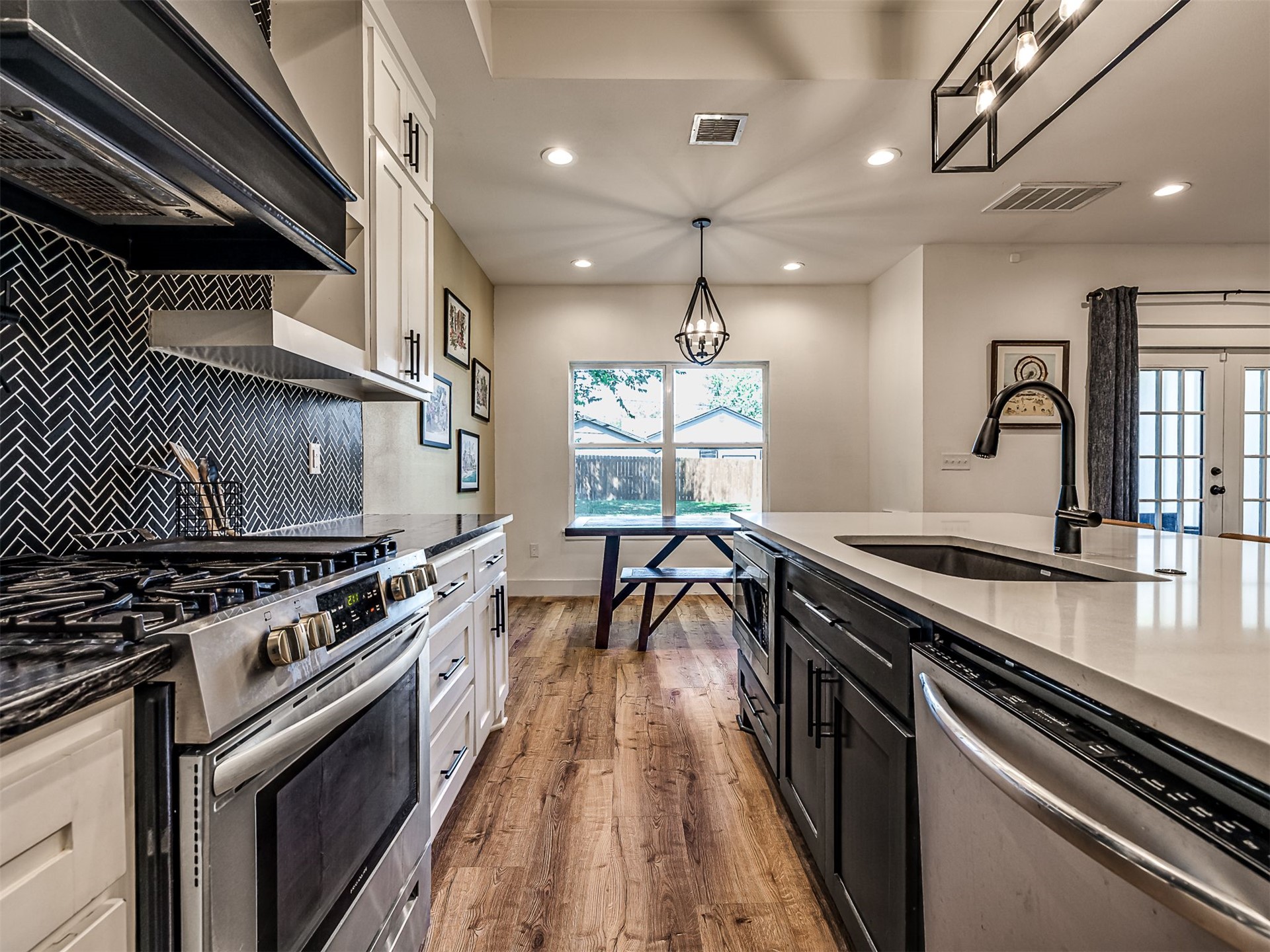 437 E Latimer Place Tulsa OK 74106