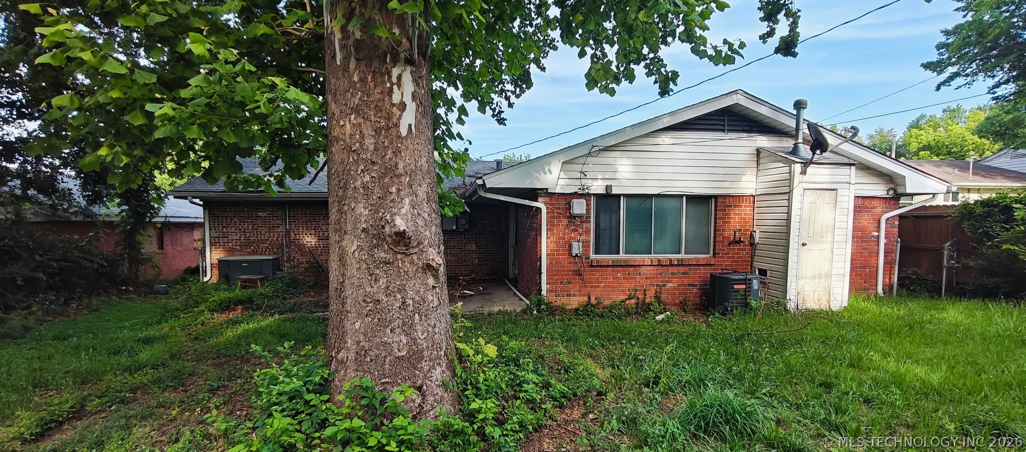 5512 N Hartford Place Tulsa OK 74126
