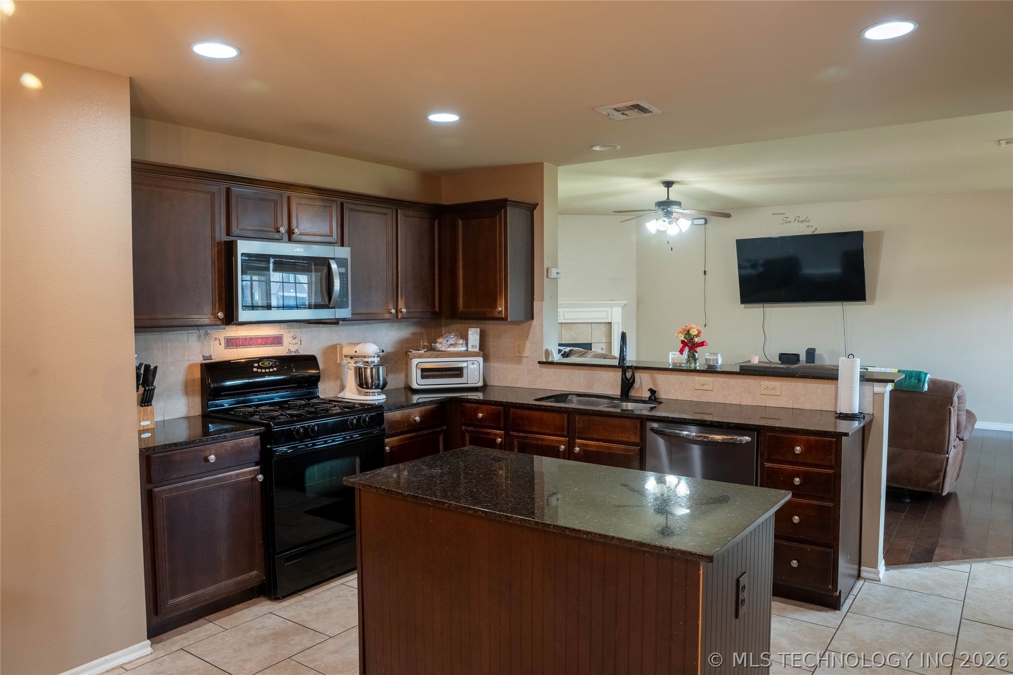 20472 E 35th Place S Broken Arrow OK 74014