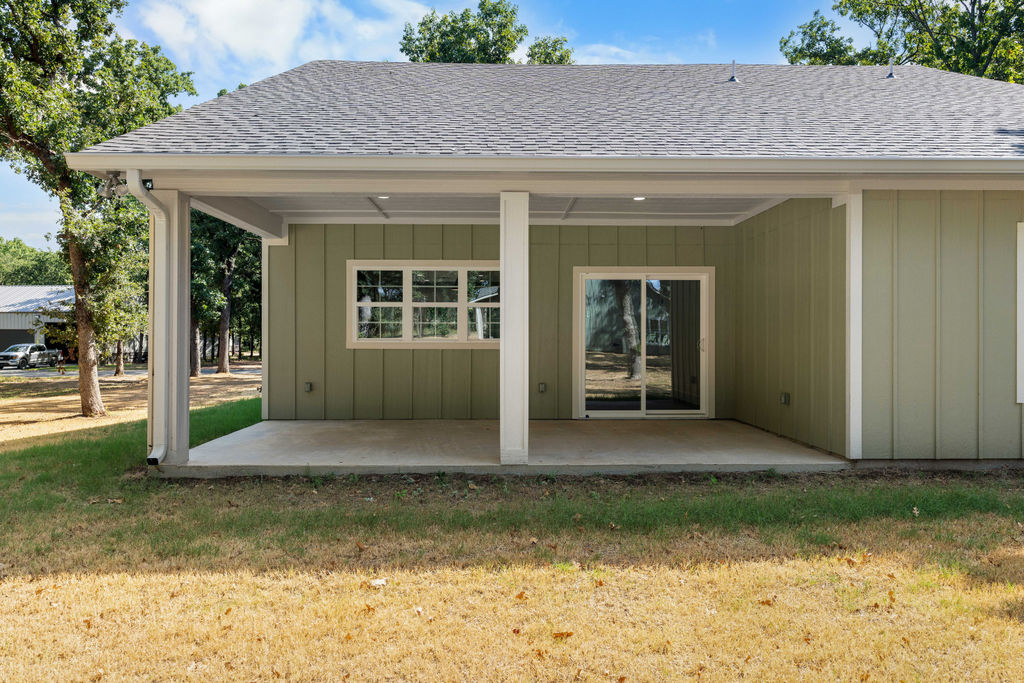 12351 Longboard Loop Kingston OK 73439