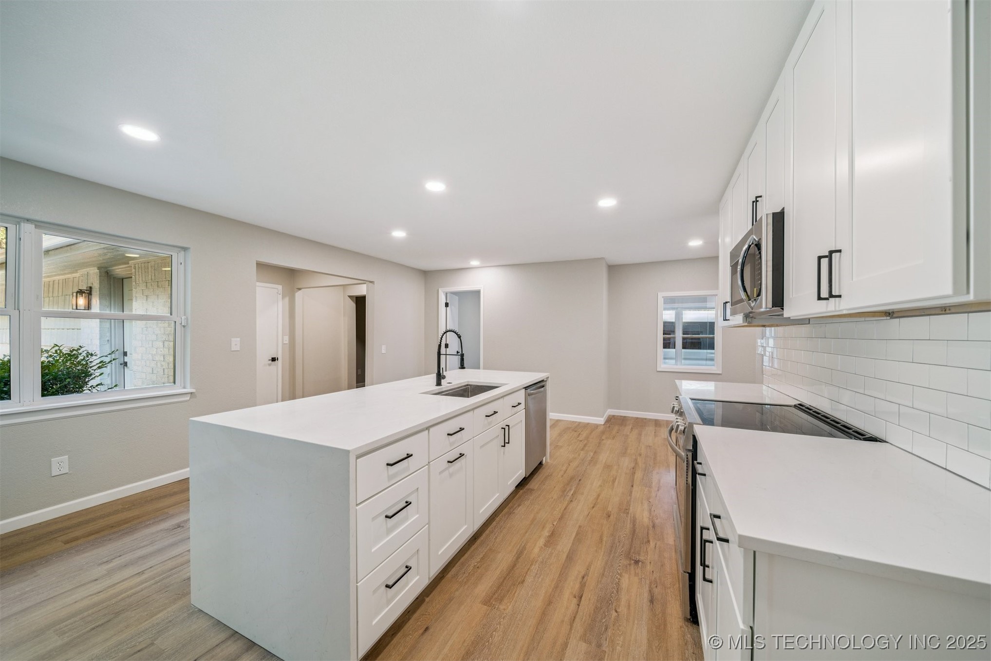 7624 S 230th East Avenue Broken Arrow OK 74014