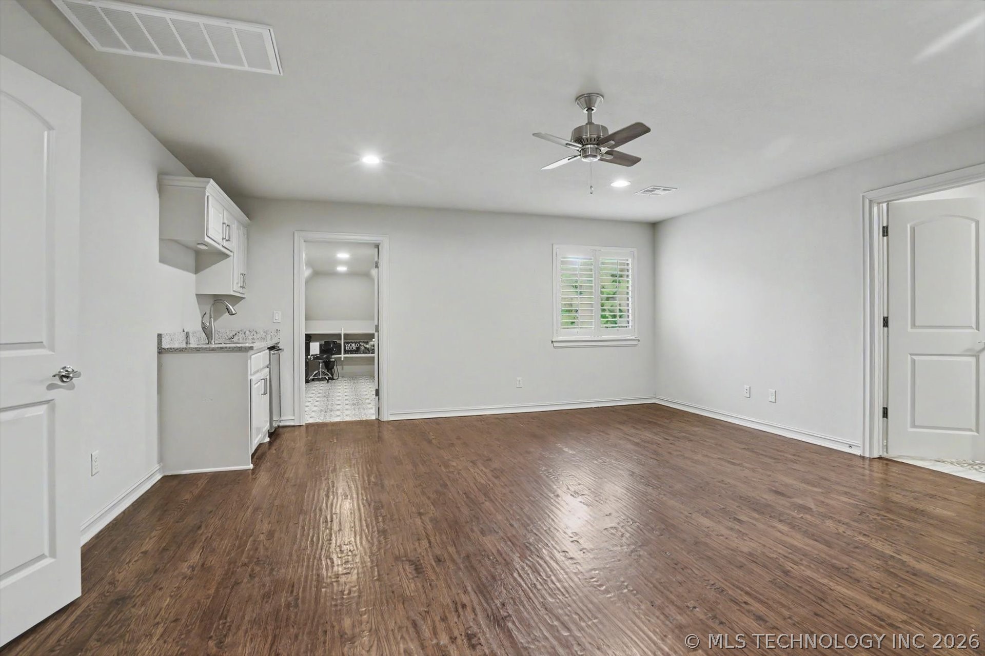 5917 E 106th Place Tulsa OK 74137