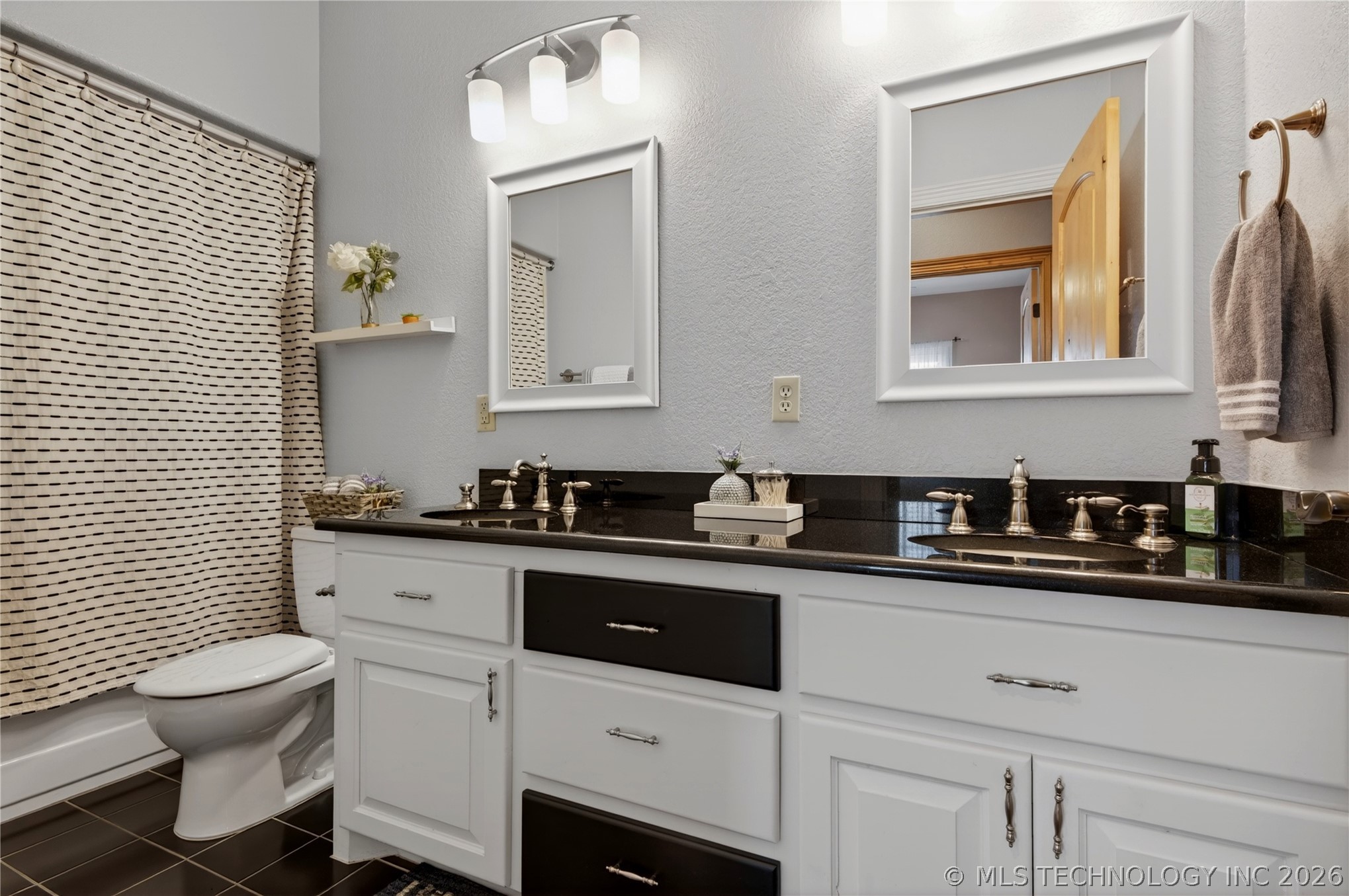 1379 S Willow Bend Atoka OK 74525
