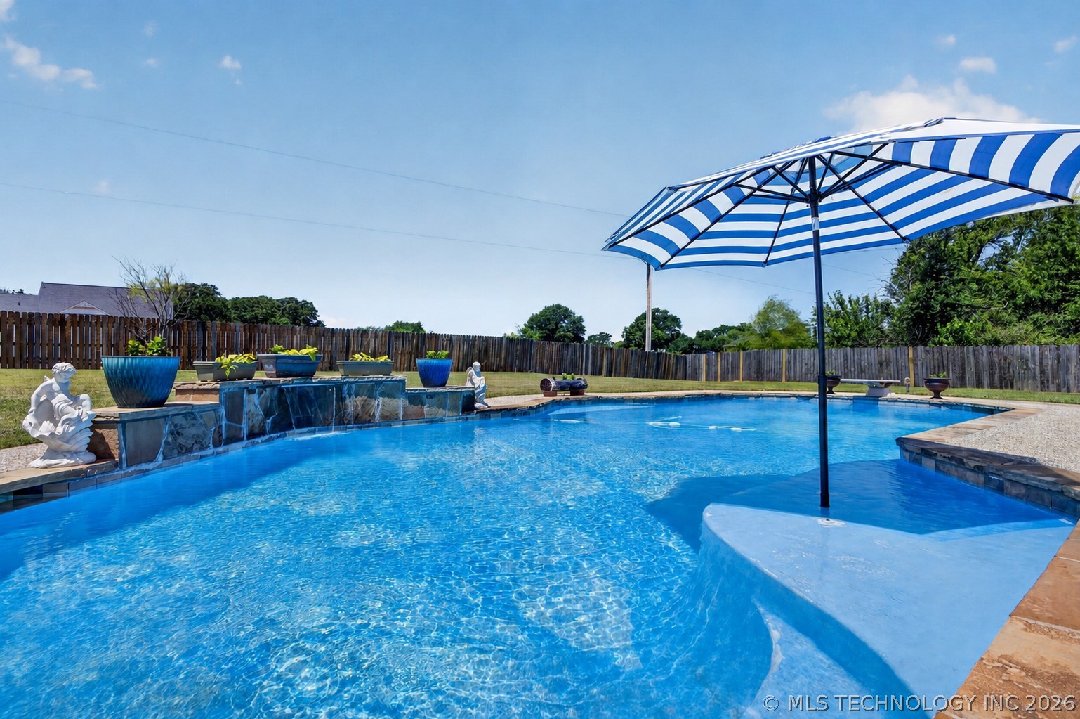 1379 S Willow Bend Atoka OK 74525