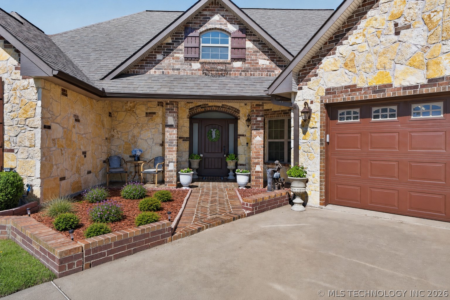 1379 S Willow Bend Atoka OK 74525