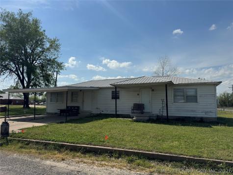 108 N 8th Street Hartshorne OK 74547
