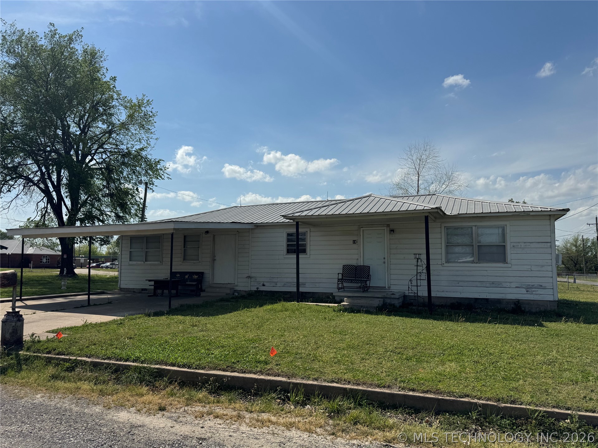 108 N 8th Street Hartshorne OK 74547