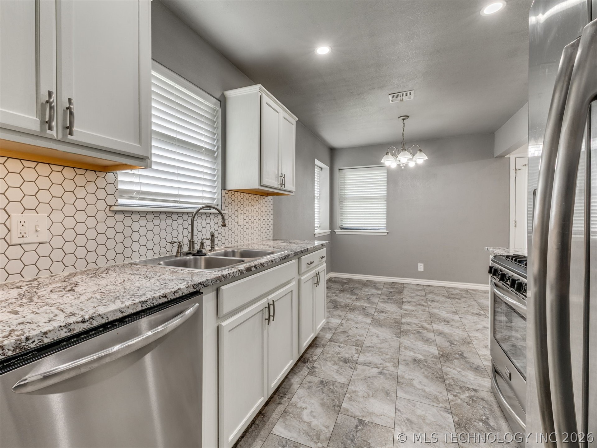 1210 E 139th Street Glenpool OK 74033