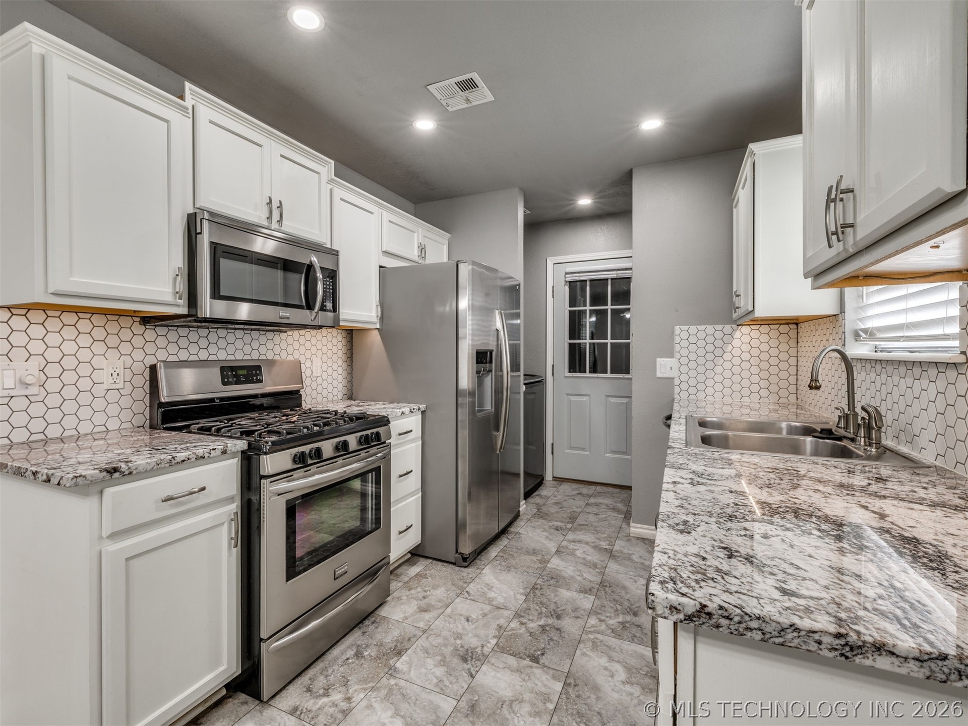 1210 E 139th Street Glenpool OK 74033
