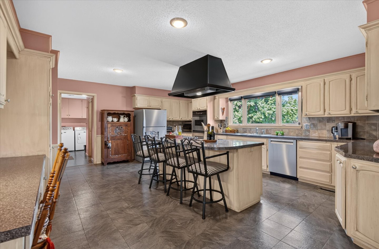 1035 Grandview Bartlesville OK 74006