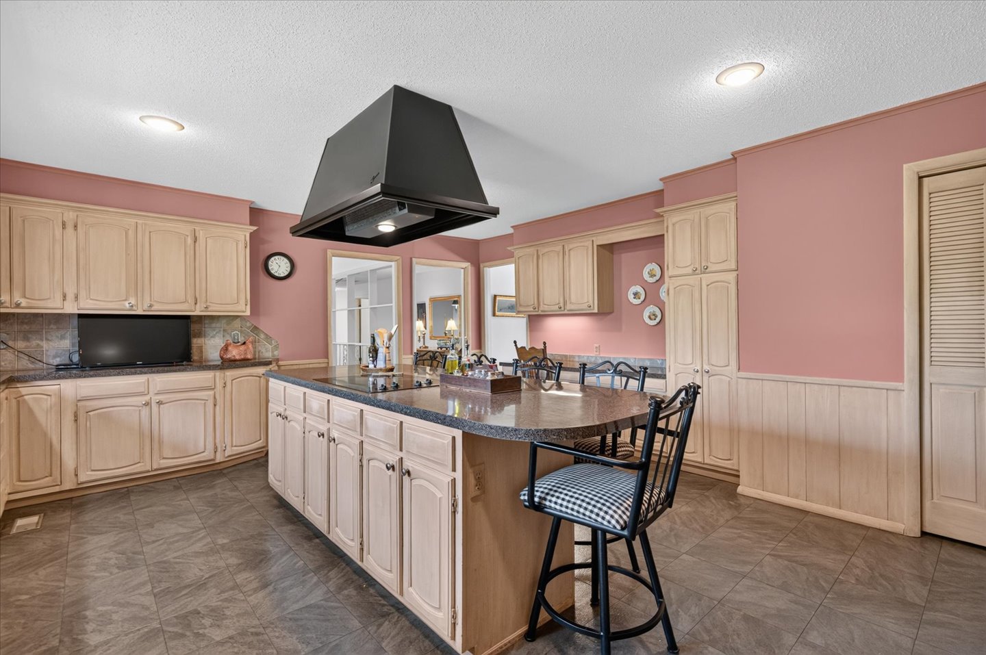 1035 Grandview Bartlesville OK 74006