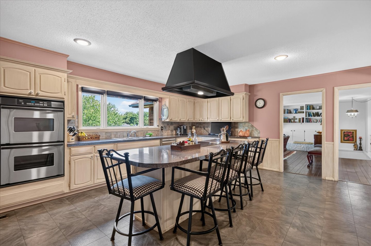 1035 Grandview Bartlesville OK 74006