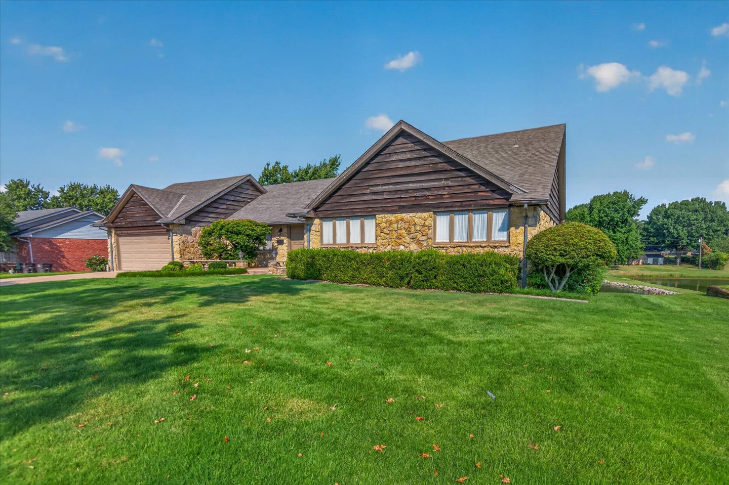 1035 Grandview Bartlesville OK 74006