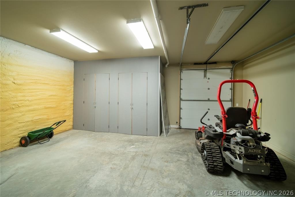 33460 S 595 Road Grove OK 74344