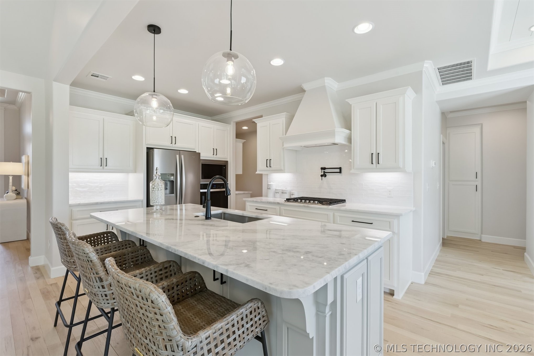 2701 W Twin Oaks Street Broken Arrow OK 74012