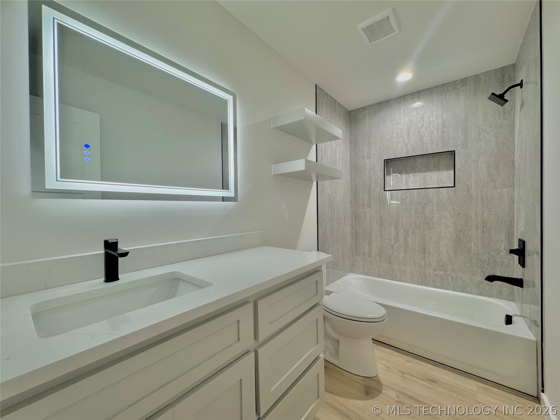 4001 S Rolling Oaks Drive Tulsa OK 74107