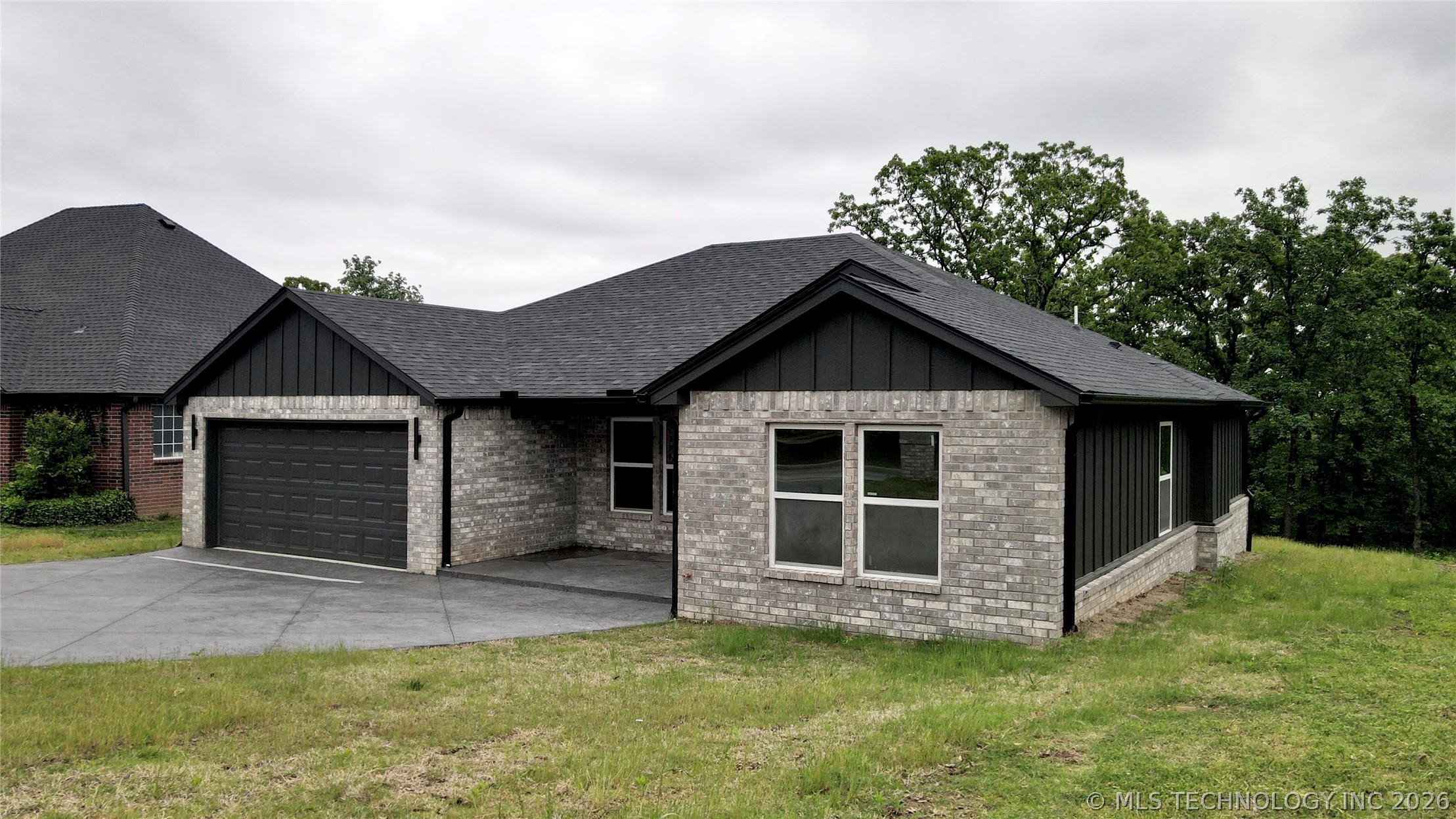 4001 S Rolling Oaks Drive Tulsa OK 74107